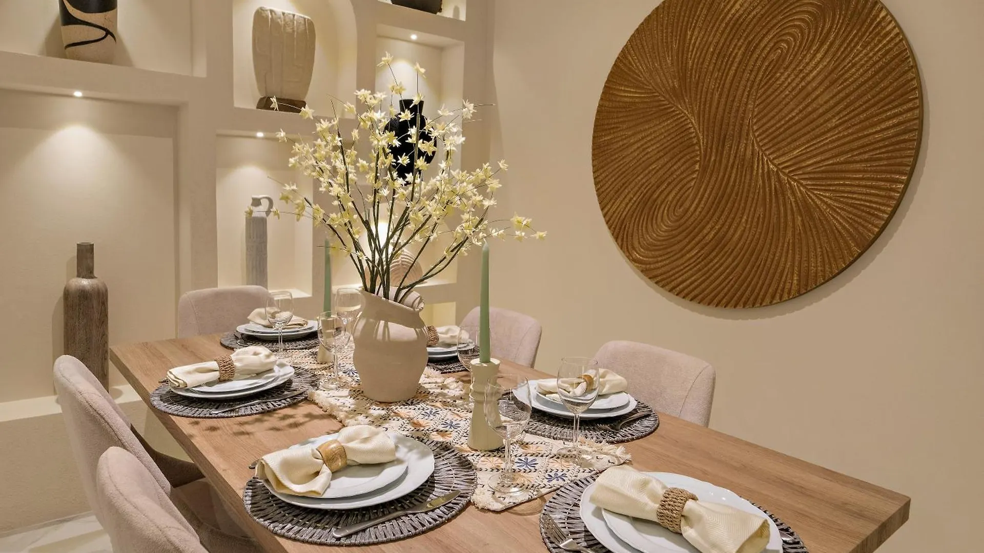 Апартаменты Stunning Waterfront Burj Views With Pool & Gym, Sleeps 6 Дубай